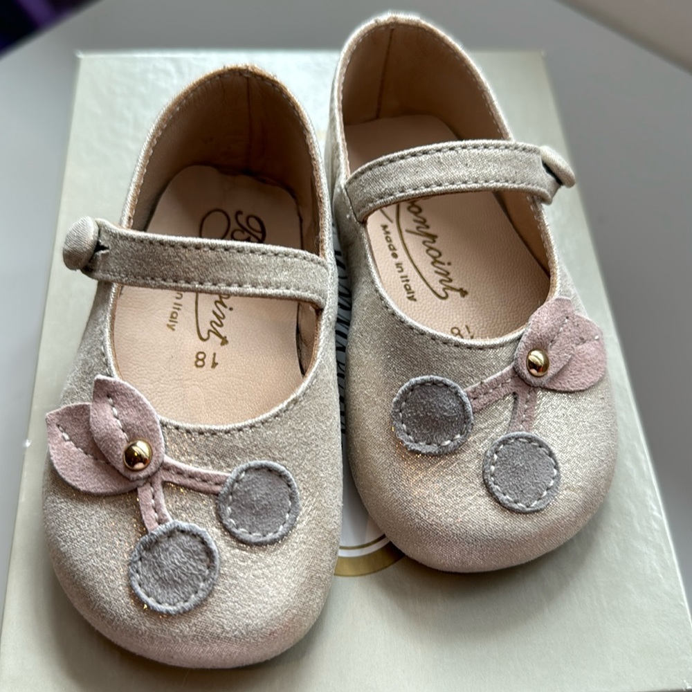 Bonpoint Infant Baby Gold Cherry Shoes 6/9 months 18 EU